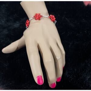 NEW Holiday Christmas Red Bow Bracelet‎ with Silvertone Chain 8.25”